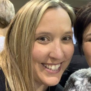 Meet your Posher, Angie